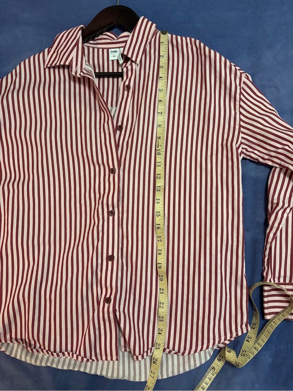 Pink striped button down - Picture 3 of 4